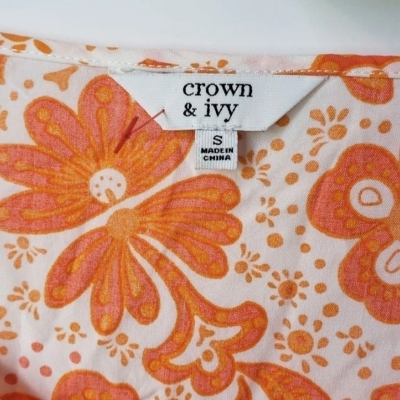 CROWN and Ivy shirt size small - Picture 2 of 4